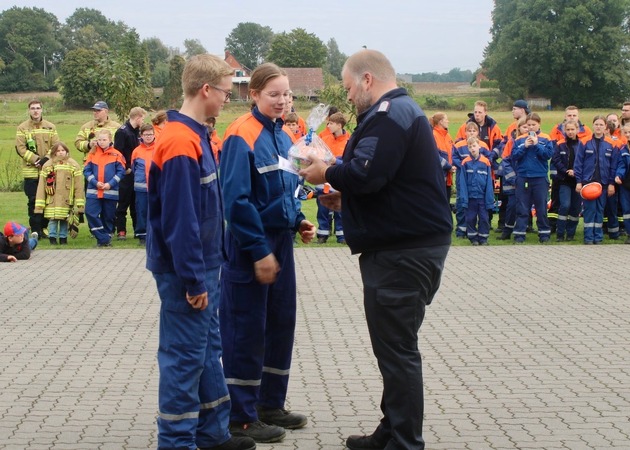 FW-OLL: &quot;Spiele ohne Grenzen&quot; der Kreisjugendfeuerwehr in Beckeln