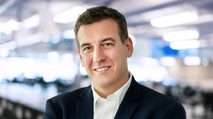 La SSR poursuit sa transformation: Roger Elsener est d&eacute;sign&eacute; nouveau directeur SRF, Nicolas Pernet directeur Offre et Moritz Stadler directeur Op&eacute;rations