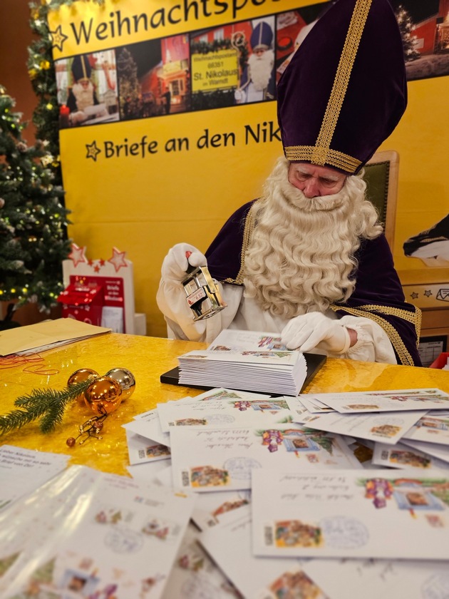 PM: Weihnachtspostfilialen 2024: Nikolaus, Christkind und Weihnachtsmann beantworten 598.830 Kinderbriefe