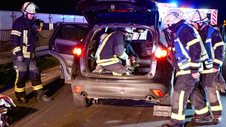 FW-DO: Verkehrsunfall auf der Mallinckrodtstra&szlig;e f&uuml;hrt zu Vollsperrung