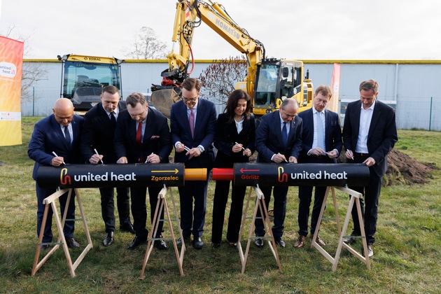 UNITED HEAT: Spatenstich markiert Beginn der Bauphase – Bundeswirtschaftsministerin Katherina Reiche würdigt länderüber-greifendes Fernwärmeprojekt