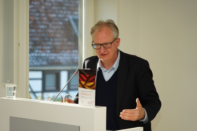 Demokratie in der Zerreißprobe - Patronatsfest der Kommende Dortmund setzt deutliche gesellschaftliche Akzente