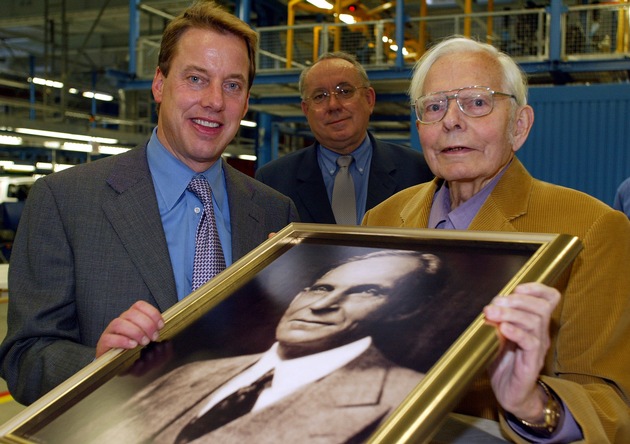 William Clay Ford Jr. besucht Fiesta-Werk Köln