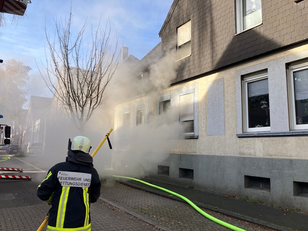 FW-BO: Küchenbrand mit massiver Rauchentwicklung in Bochum Werne