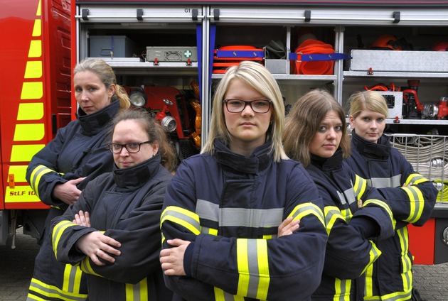 FW-KLE: Frauen in der Feuerwehr - In Bedburg-Hau gehören sie dazu.