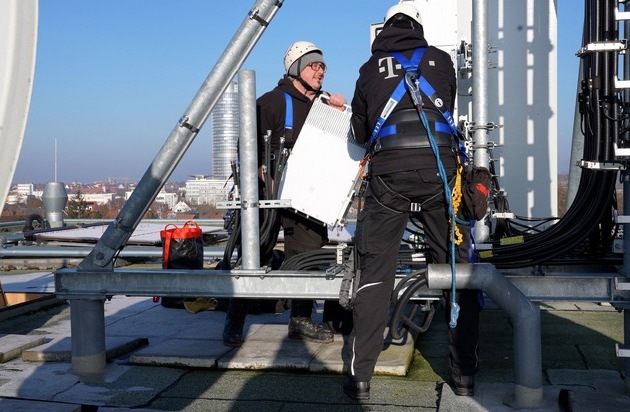 Telekom treibt Mobilfunkausbau in Hinterschmiding voran