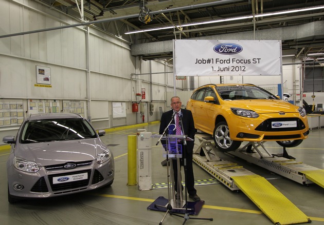 Produktionsstart des Ford Focus ST - Ford-Werk in Saarlouis baut Ford Focus-Modellpalette weiter aus (BILD)