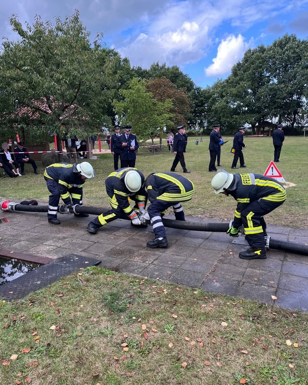 FFW Schiffdorf: Leistungsvergleich der Gemeindefeuerwehr Schiffdorf