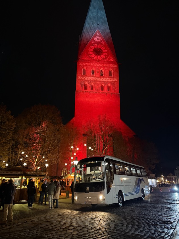POL-LG: ++ Advents-Benefizkonzerts ein voller Erfolg ++ musikalischer Hochgenuss &amp; herausragende Spende für die Arbeit der Kriminalprävention ++ mehr als 3.800 Euro für die Gewaltprävention ...