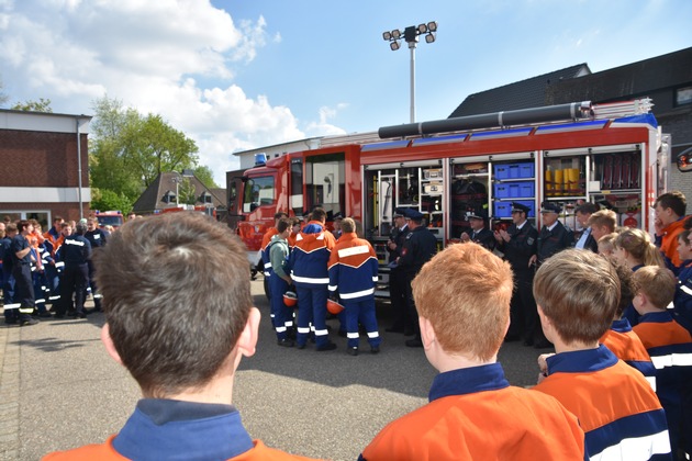 Feuerwehr Weeze: Orientierungslauf der Jugendfeuerwehren im Kreis Kleve in Weeze