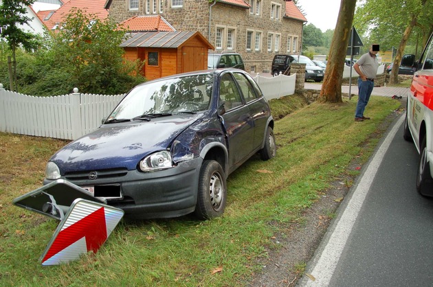 POL-STH: Motorradunfall endet noch glimpflich