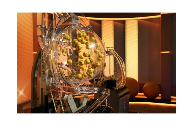 Mit R&uuml;ckenwind ins neue Jahr: Eurojackpot bringt 2025 &uuml;ber 1,2 Millionen Gewinne nach Sachsen | Neuer Spielschein mit Rabatt