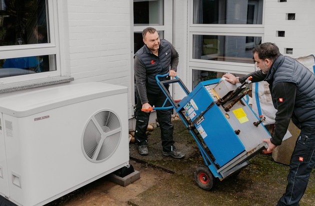 Staatliche Förderung und Umweltfreundlichkeit sind Hauptgründe für Wechsel zur Wärmepumpe / Hohe Förderung unterstützt den Heizungstausch