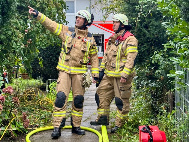 FW-GL: Einfamilienhaus im Stadtteil Kippekausen nach Kellerbrand vorübergehend unbewohnbar