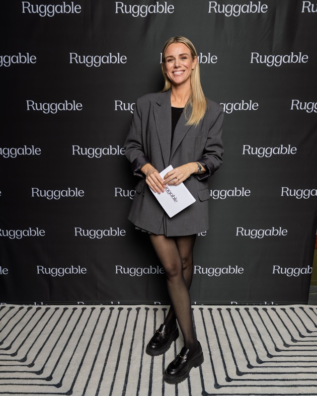 Kuratierte Interior-Welten, Expert:innen und VIPs trafen in einer Münchner Villa auf Design, Talks & Social-Buzz - mit Sarina Nowak und neuen Farbvarianten ikonischer Klassiker