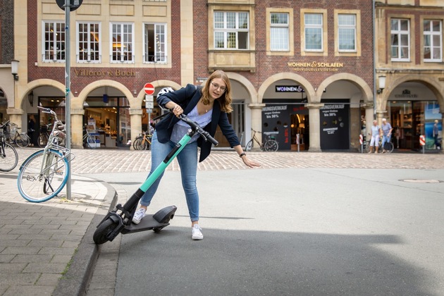 Pressemitteilung: E-Scooter - Tipps zum sicheren Gebrauch