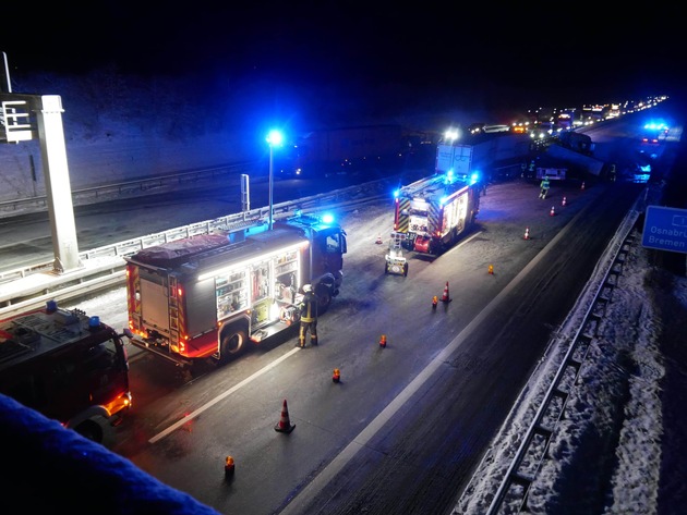 POL-ROW: ++ Wintereinbruch führt zu mehreren Verkehrsunfällen im Landkreis Rotenburg ++ Schwerer Unfall auf der A1: Fischladung verteilt sich über beide Fahrbahnen ++