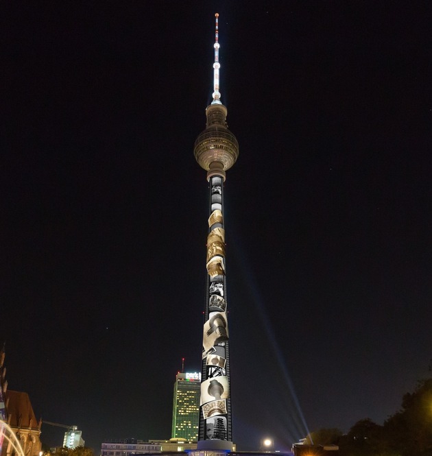 55 Jahre Berliner Fernsehturm: Mediensender und Touristenmagnet