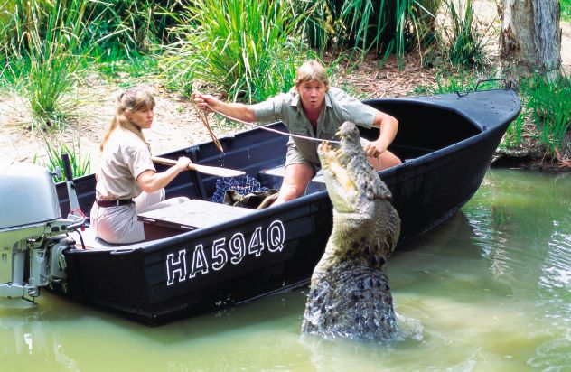 Australiens wildester Reptilien-Jäger ab 21.02. auf TELE 5:
Steve Irwins Dokuserie &#039;Crocodile Hunter&#039; montags um 20.15 Uhr und das Kino-Abenteuer &#039;Crocodile Hunter - Auf Crash-Kurs&#039;, 9.3., 20.15 Uhr (mit Bild)