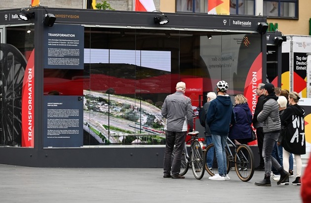 Tag der Deutschen Einheit: "Halles neuer Osten": Cube zur EinheitsEXPO auf Marktplatz