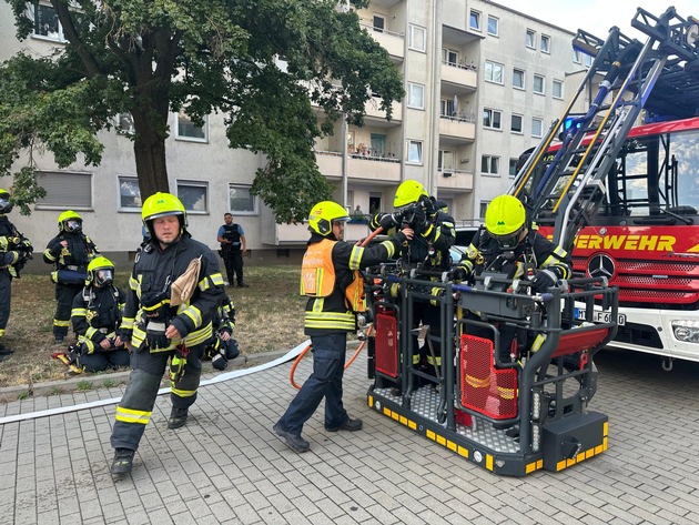 Feuerwehr MTK: Drei Einsätze am Dienstag - Schlimmeres bei Küchenbrand verhindert