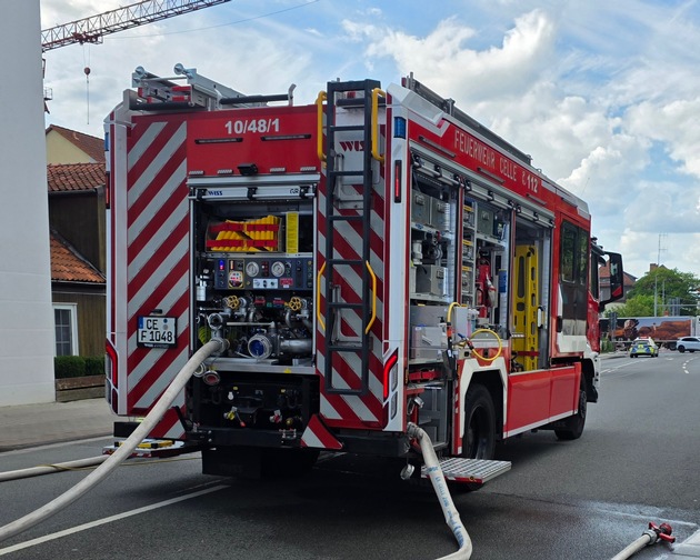 FW Celle: Zimmerbrand