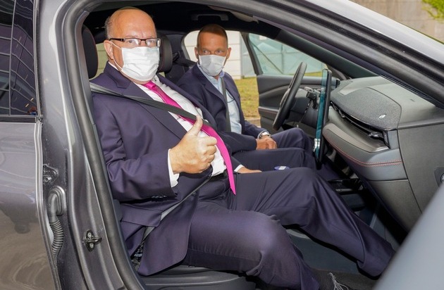 Ford-Werke GmbH: Bundeswirtschaftsminister Altmaier zu Besuch bei Ford