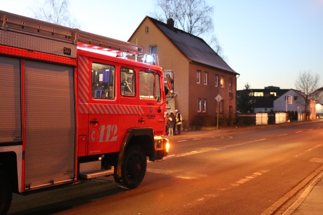 FW Menden: Gasgeruch in Wohnhaus sorgt für Einsatz der Feuerwehr