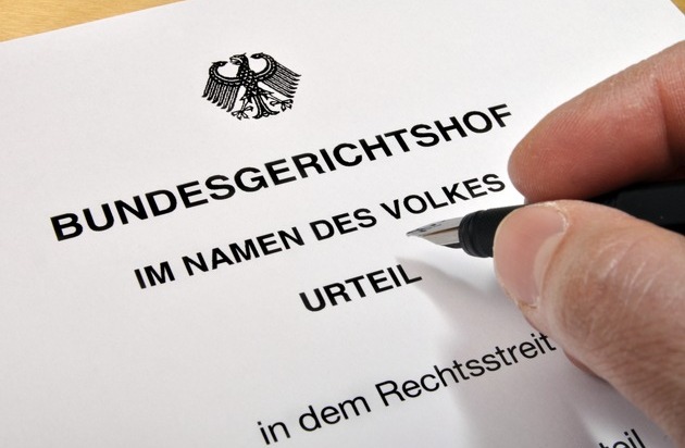 Dr. Lehnen & Sinnig | Rechtsanwälte PartG mbB: Bundesgerichtshof gibt bankfreundliche Rechtsprechung nach Machtwort des EuGH auf: Millionen Autokreditverträge in Deutschland wegen unklarer Belehrung widerrufbar