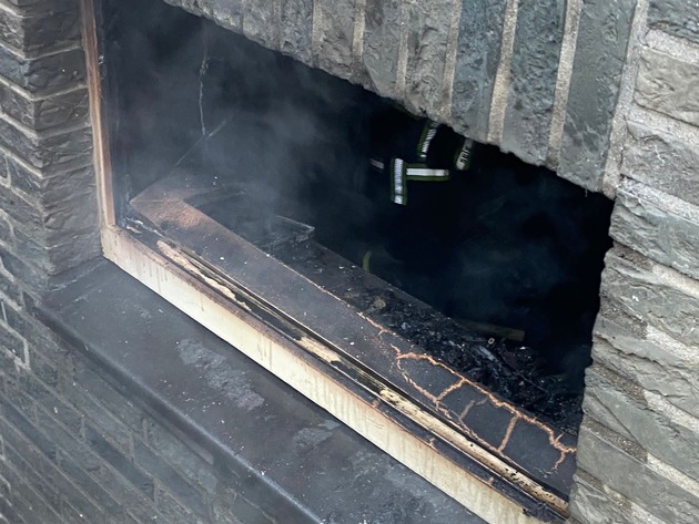 Feuerwehr Kalkar: Wohnungsbrand- Haus unbewohnbar