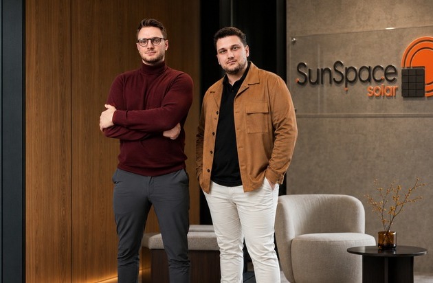 PV-Anlage ohne Eigenkapital: Wie Eigenheimbesitzer mit der SunSpace Solar GmbH sofort ihre Energiekosten senken