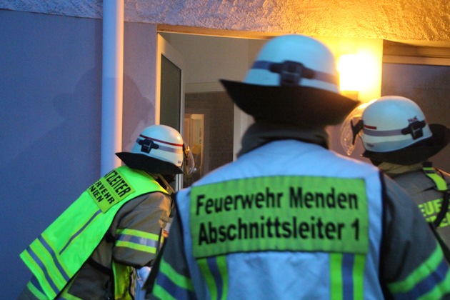 FW Menden: Zimmerbrand - Rauchmelder verhindern Schlimmeres