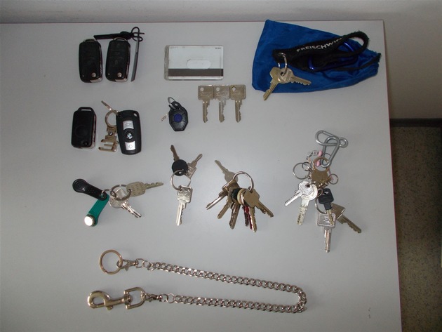 POL-REK: POL-NE: Eigentümer sichergestellter Gegenstände gesucht - Polizei bittet um Hinweise