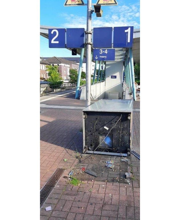 BPOL NRW: Hoher Sachschaden - Bundespolizei ermittelt nach Vandalismus am Bahnhof Lünen