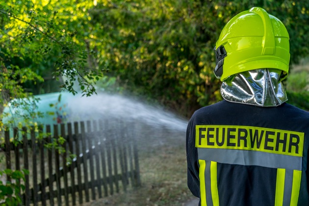 FW Flotwedel: Zwei Einsätze binnen einer Stunde für die Feuerwehr Flotwedel