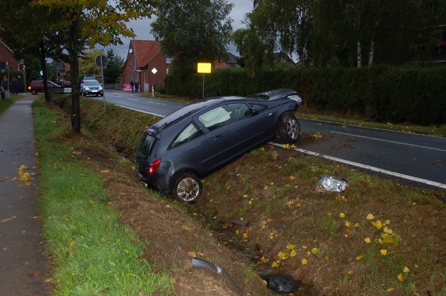 POL-STH: Wieder Verkehrsunfall in Lüdersfelder Kurve