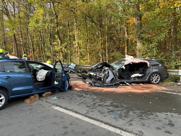 FW-GE: Verkehrsunfall mit Personenschaden in Gelsenkirchen