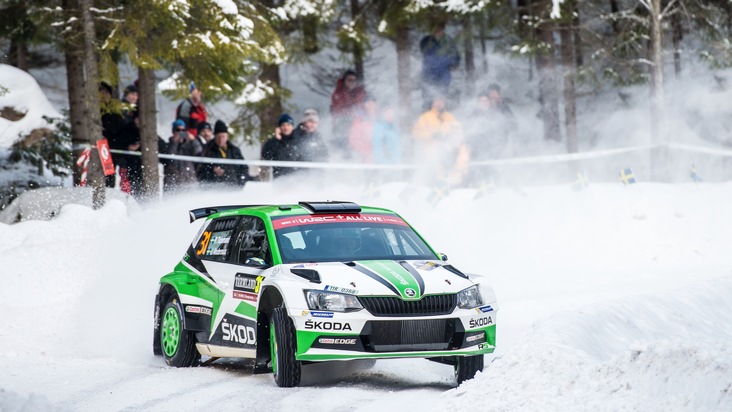 Rallye Schweden: SKODA Motorsport mit Pontus Tidemand und O.C. Veiby auf dem WRC 2-Podium (FOTO)