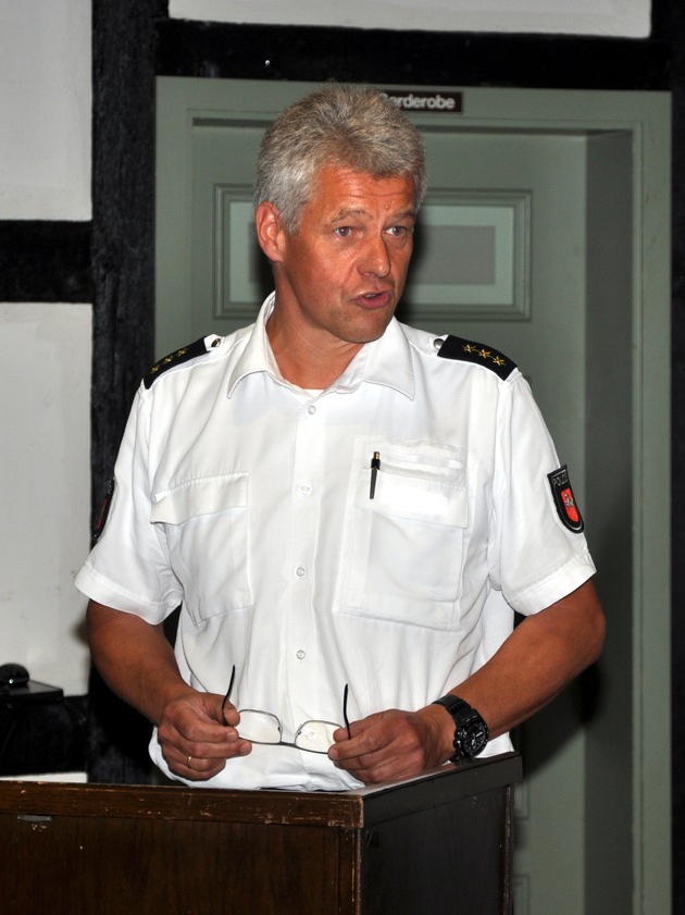 POL-ROW: ++ Nach fast 15 Jahren in Rotenburg - Polizeichef Burkhard Klein geht von Bord ++