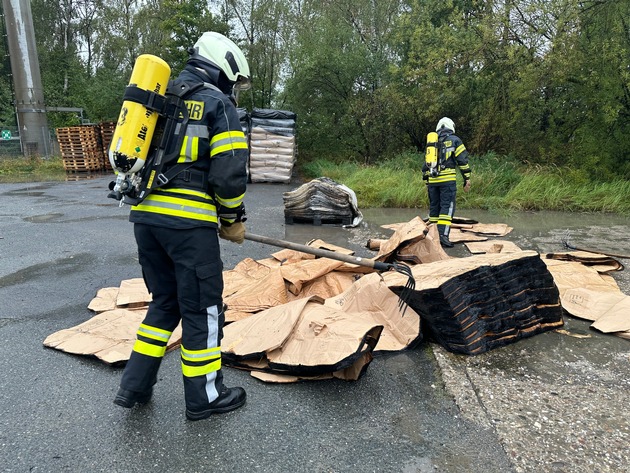 FW-EN: Großbrand in Gewerbebetrieb am Morgen verhindert