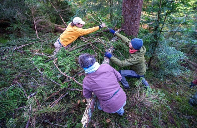 HUK-COBURG: Eco Drive: Eine Million Euro für den guten Zweck gesammelt