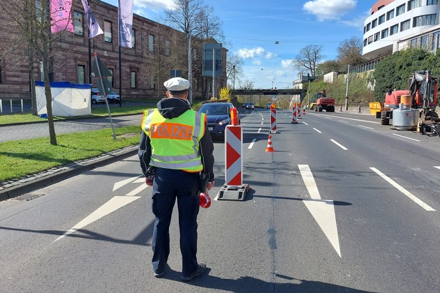 POL-KS: Kontrollen der nordhessischen Polizei am Osterwochenende: Vier Fahrzeuge beschlagnahmt, drei berauschte Fahrer aus dem Verkehr gezogen