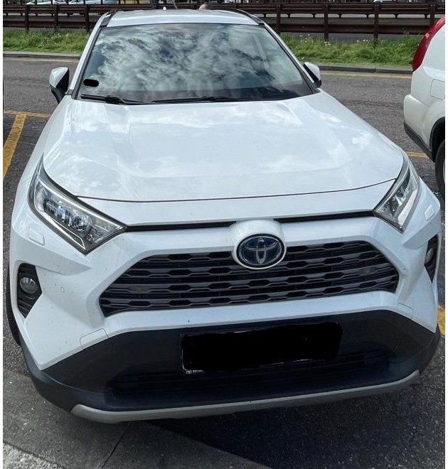 POL-H: Empelde: Weißer Toyota entwendet - Polizei sucht Zeugen!