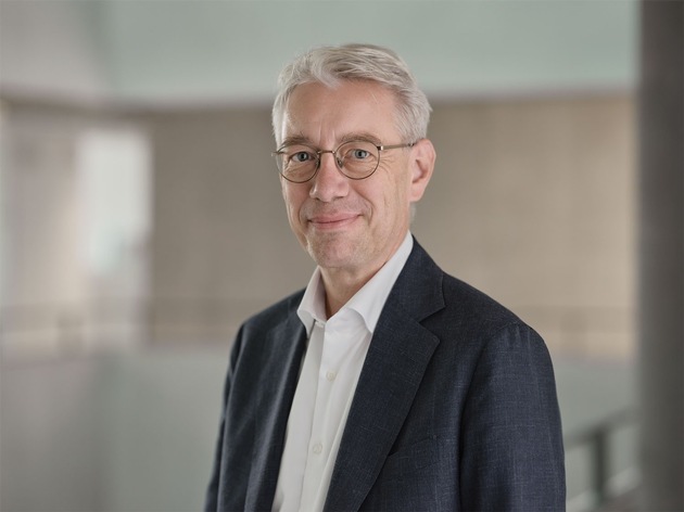 MEDIENMITTEILUNG – Gregor Lüthy wird Leiter Unternehmenskommunikation