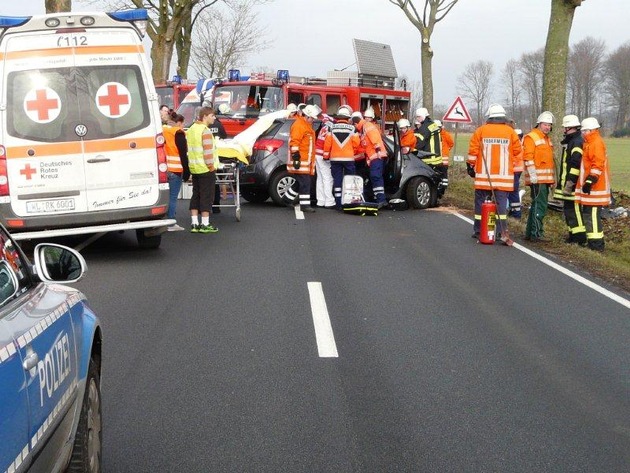 POL-WL: Bahlburg - Schwerer Verkehrsunfall