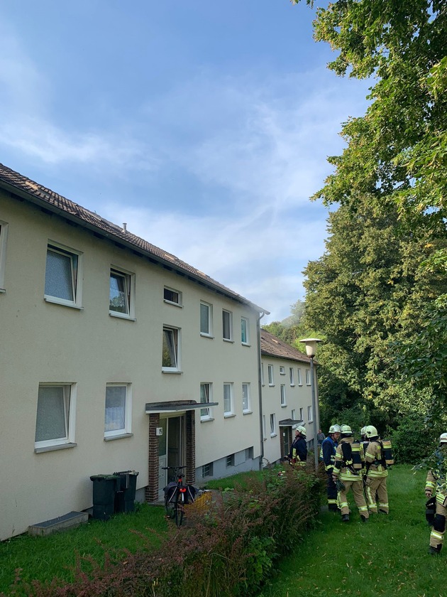 FW Lügde: Gemeldeter Zimmerbrand beschäftigt Feuerwehr