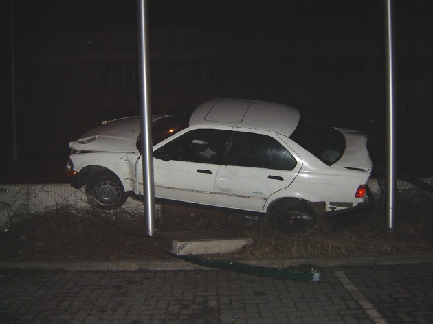 POL-HI: Verkehrsunfall mit zwei verletzten Personen