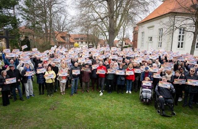 Deutsche Postcode Lotterie: Wieder gewinnt Wolfsburg: Postcode Lotterie verteilt 1,4 Millionen Euro an 424 Gewinner