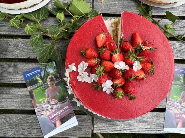 Start in die 25. Torten-Saison: Lauenburgische Land- und Hofcafés feiern Jubiläum