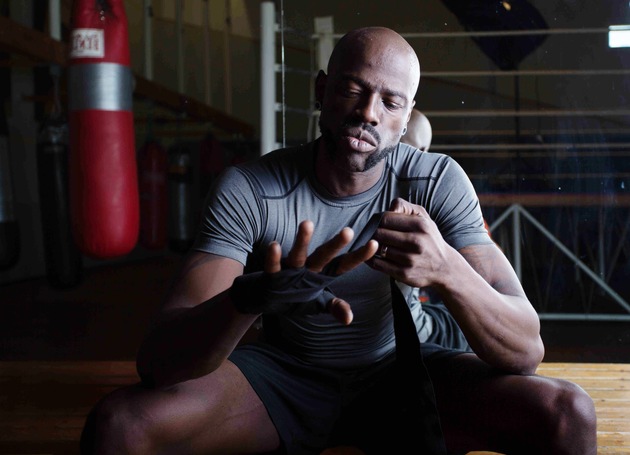 &quot;Im Ring gibt&#039;s keine Freundschaft&quot;: Thorsten Legat beim ProSieben Promiboxen / &quot;Legat, für dich wird&#039;s dunkel&quot;: Trooper Da Don beim Promiboxen (FOTO)